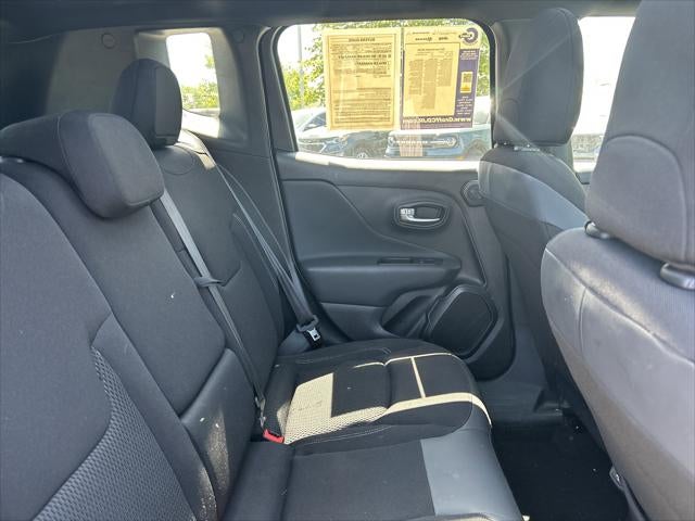 2022 Jeep Renegade Altitude 4x4